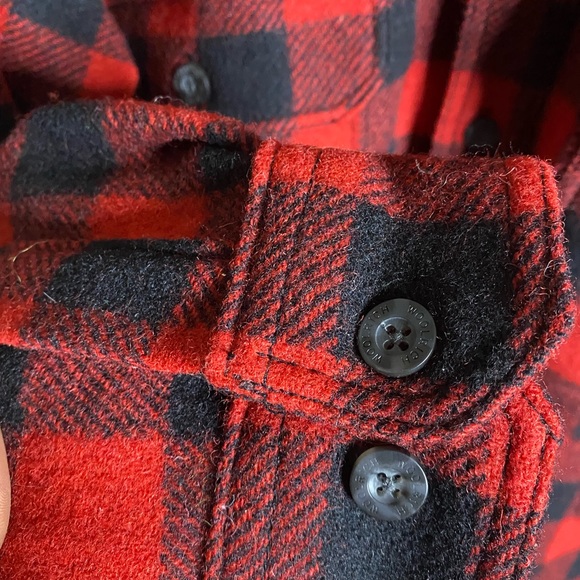 Woolrich Men’s wool blend red plaid long sleeve button front shirt jacket size M - Picture 9 of 11